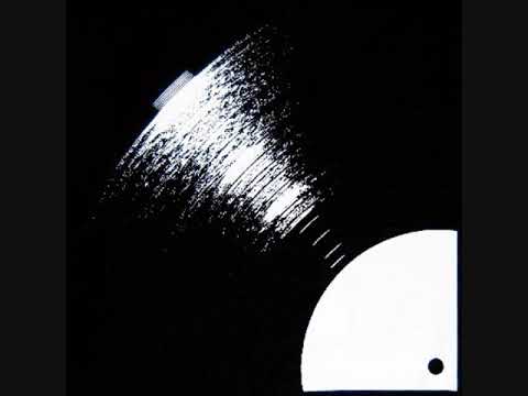 BLOCK CROWN DAMON GREY Give Me Your Love Original Mix 