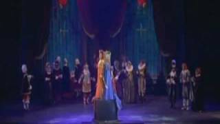 Video thumbnail of "Doornroosje de musical - Hokus Pokus Dikke Dokus"