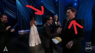 Robert Downey Jr. IGNORES Ke Huy Quan when accepting Oscar??