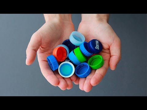 Что можно сделать из крышек от пластиковых бутылок / What can be made out of plastic bottle lids Что можно сделать из крышек от пластиковых бутылок / What can be made out of plastic bottle lids