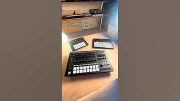 Groovebox vs Drummachine #groovebox #drummachine #tr8s #mc707 #moogaudio