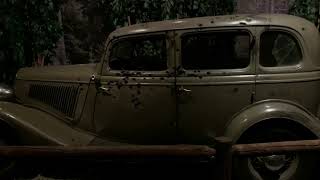 Bonnie and Clyde Death Car and Clyde's Shirt