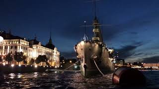 Белые ночи Петербурга. Водная прогулка по Неве. Разведение мостов.