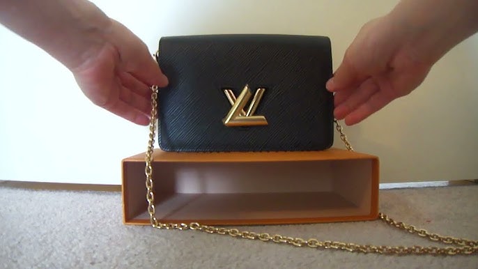 Twist belt chain wallet. louis vuitton mini bag black review. #Shorts 