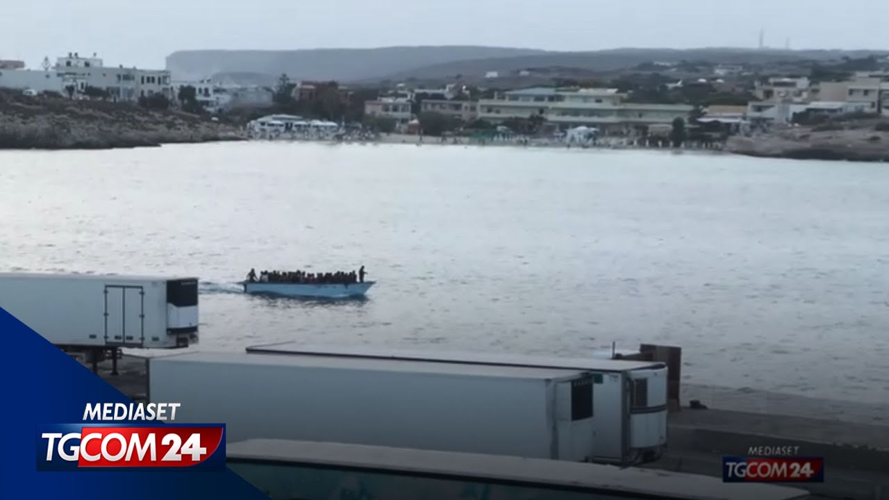 Lampedusa, hotspot di nuovo pieno di migranti dopo centinaia di arrivi