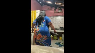 vlog washing dishes and sweeping the house