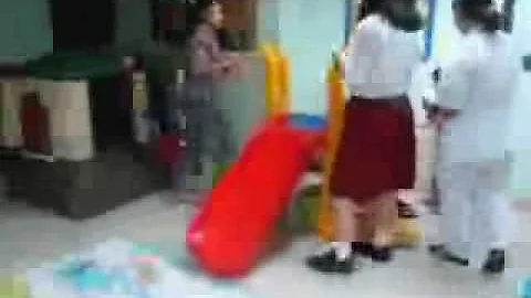Sam waitPlayroom5