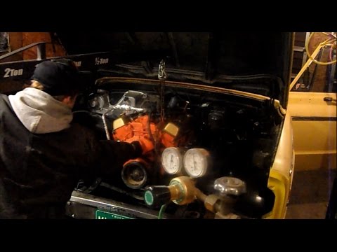 1972 Chevy truck - Pulling the engine - YouTube
