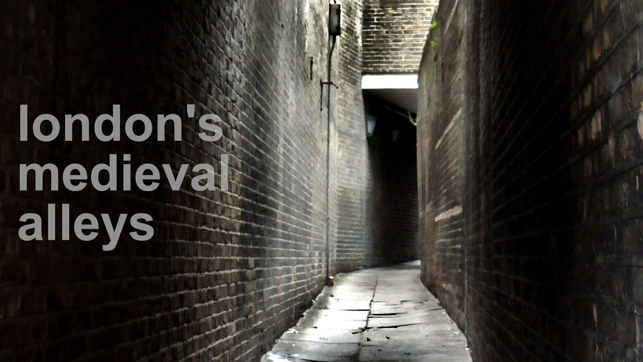 The Alleys that Survived the Great Fire of London