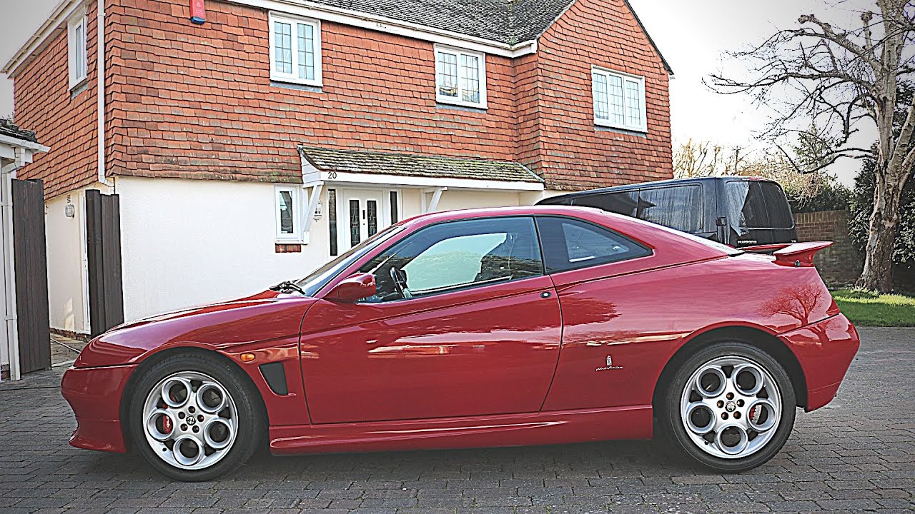 detailing logo gtv cup run out....