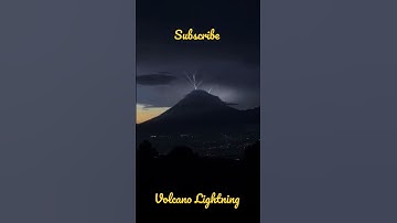 Thumbnail of Volcano lightning