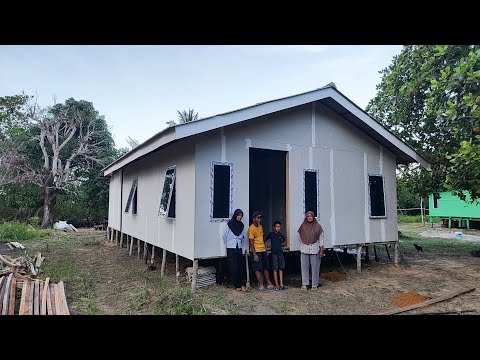 GEMPAR ULAR HITAM MASUK RUMAH // BUJANG SIGAT REPAIR TANGGA KANDANG BABI //