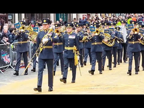 A Grand and Magnificent Celebration of Military Tradition at London’s Prestigious Army Parade
