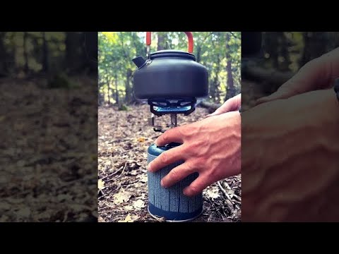 Video: Sådan forbereder du dig på en campingtur i skoven (med billeder)