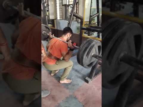Weighted squats 90kgs||Barefoot||Body