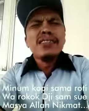 Video Tilawah Minum Kopi,  sama Roti  wa Rokok Jisyamsu Masya Allah Nikmat.