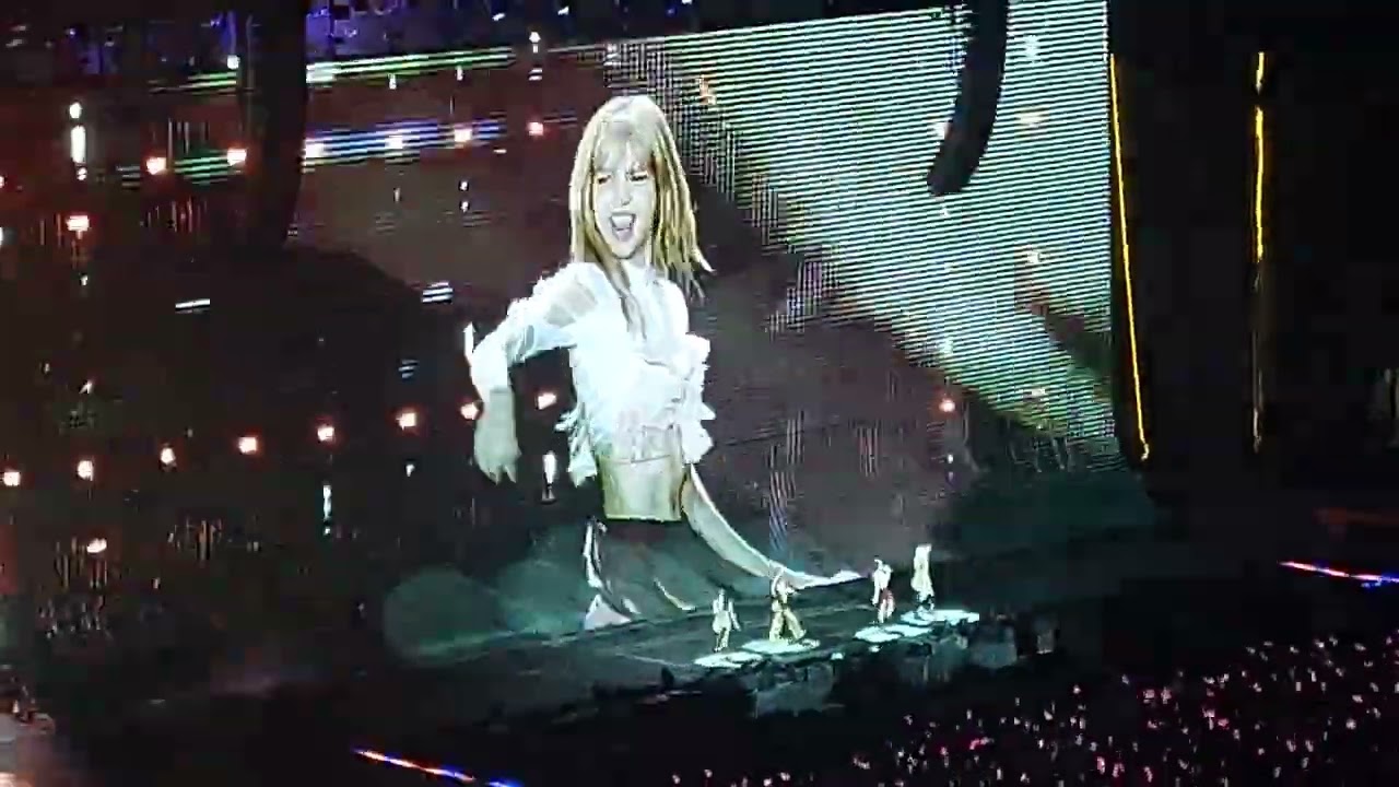 (FanCam) 250809 BLACKPINK DEADLINE in Barcelona - Lovesick Girls