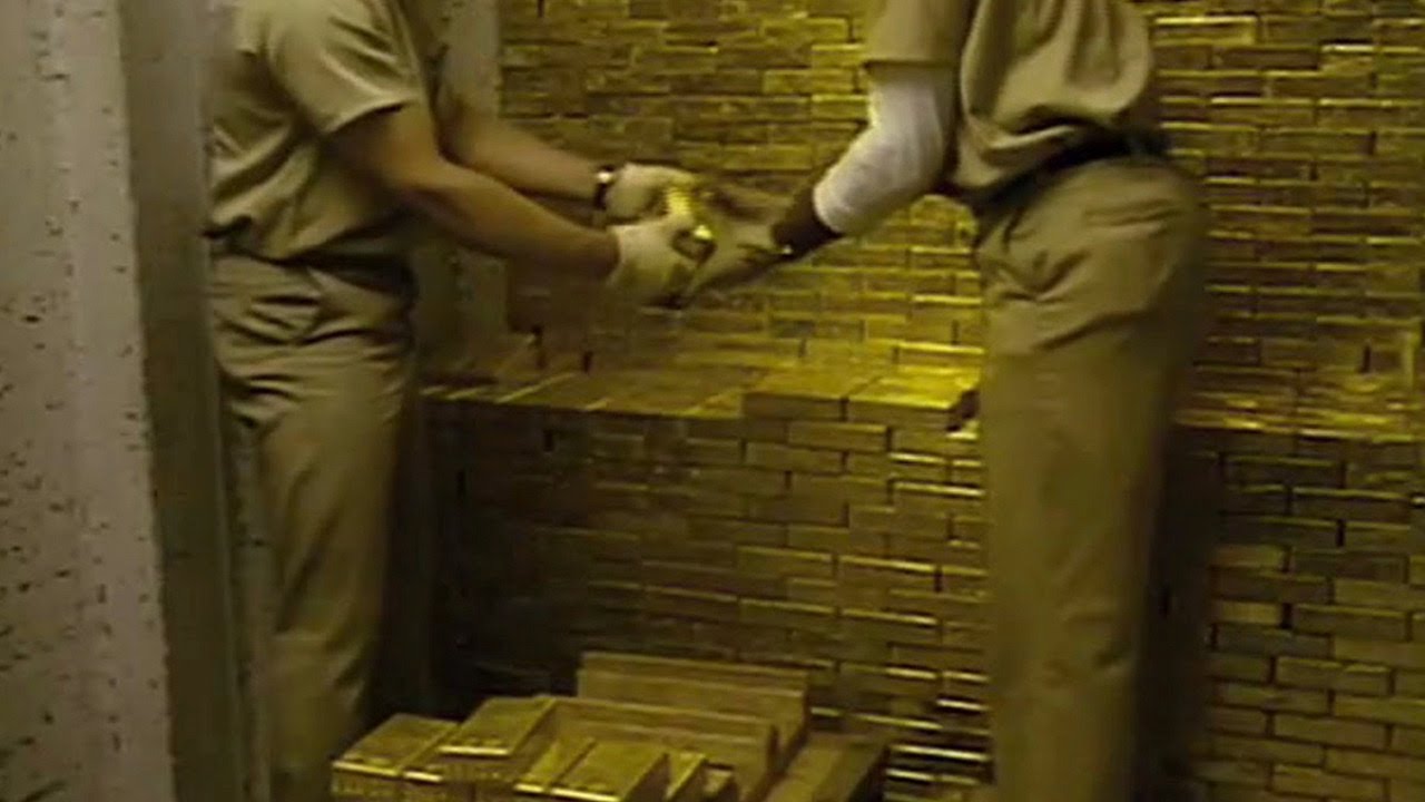 Gold Shines Brightly and Oil Crosses 0 Level Gold Shines Brightly and Oil Crosses 0 Level