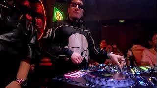 DJ KINGSTOOM with MC DREAM in SINGHA BAR Mahasarakam HIPHOP OPENFORMAT Part 2