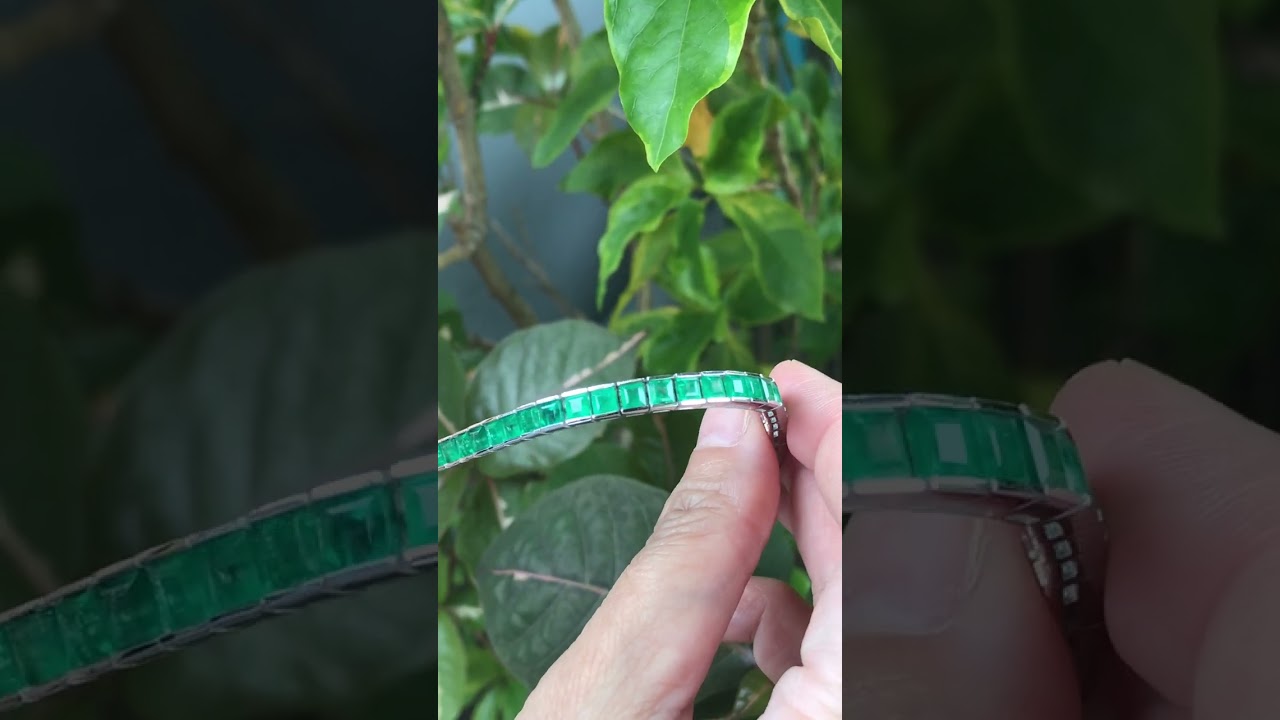 Princess Cut Emerald Classic Tennis Bracelet in 18K White Gold