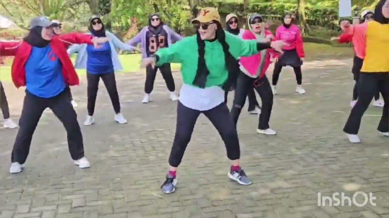 TARA MOOD / ANADOK / CHOREO BY ADINDA AMELA / MY TEAM #sanggarkakrona #ZUMBAADINDA#dance #fypシ゚