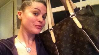 What's in my bag? - Louis Vuitton Totally PM 