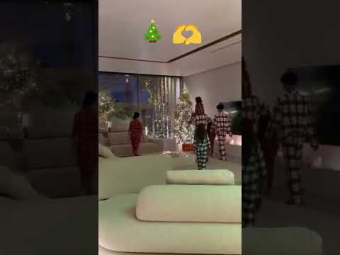 Cristiano Ronaldo’s wholesome Christmas 🎄🫶 (via @Cristiano/IG)