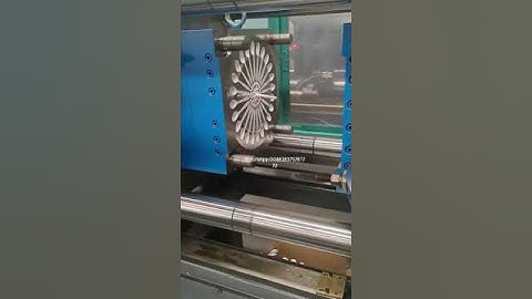 Plastic spoon making injection molding machine 240 ton haijiang with servo motor