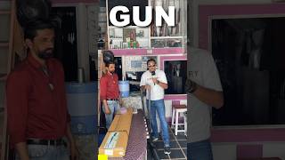 This shop sells GUN 🔥 यहाँ बंदूकें बिकती हैं 😳 Have you seen this type of shop? #travel #udaipur