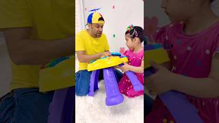 Learn to share the toy 🧸 @Bebefinn #cocomelon #kidsvideo #kidsshorts #lingokids #kidssongs #viral