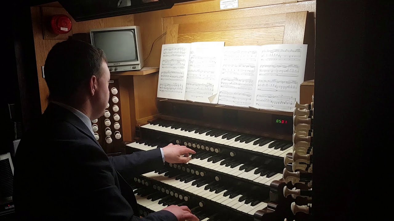 Edward Taylor plays Chorale Prelude on 'Stuttgart' by F. Peeters