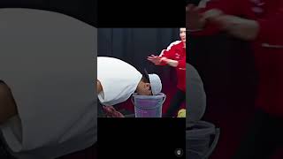 Ahmet Abinin Zavallı Klibi