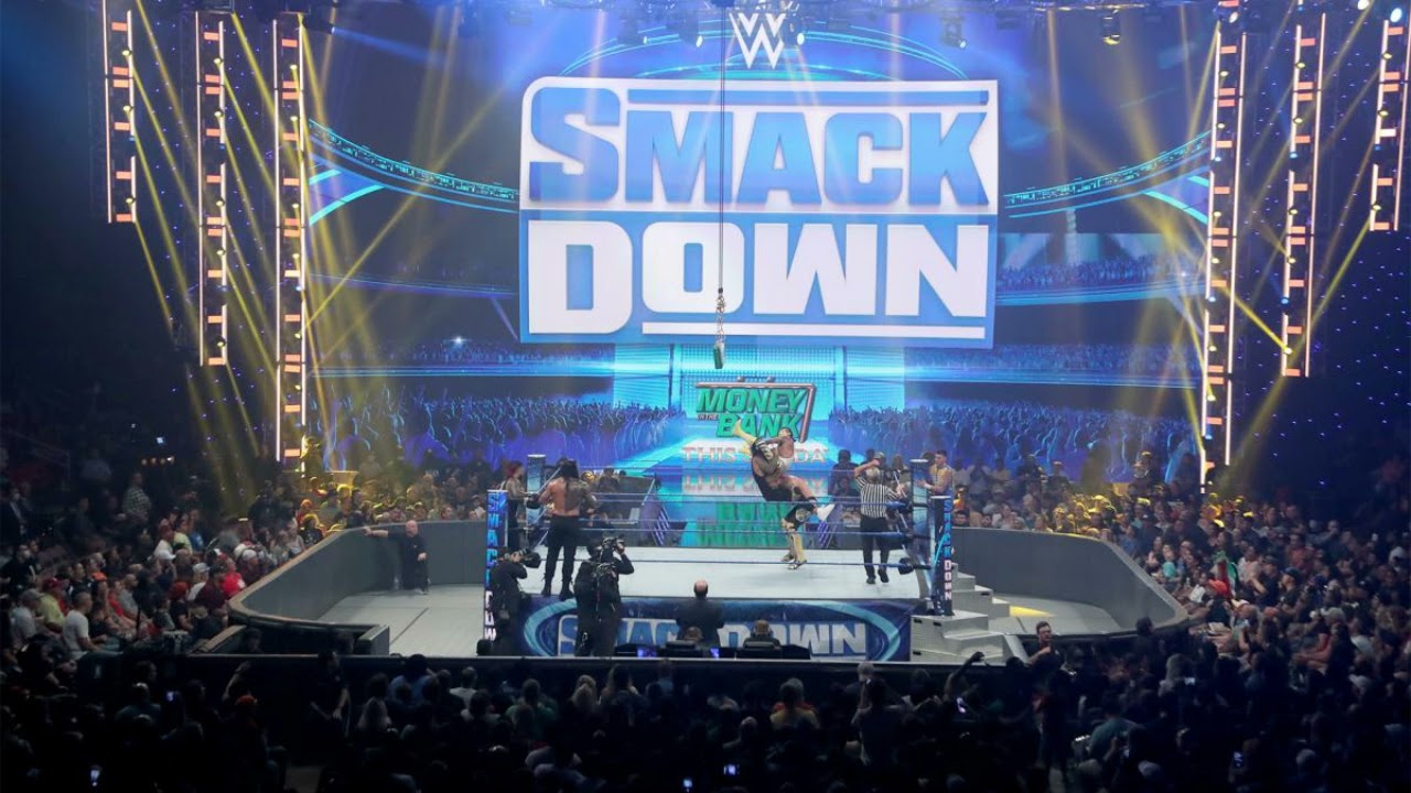 WWE Returns to the Road; Finn Balor Back on the Blue Brand (WWE SmackDown Review - July 16, 2021)
