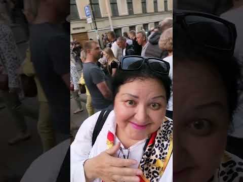 🤗  это из-за концерта на Дворцовой площади...