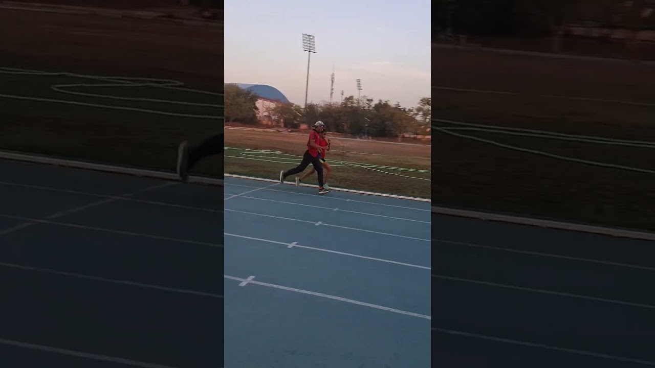 Blind runner Running with Guide Runner 