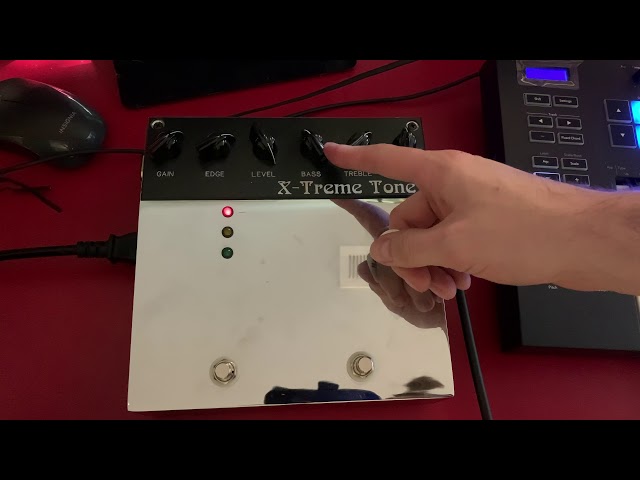 Just The Gear #1 - Bad Cat X-treme Tone Tube Preamp Pedal Demo