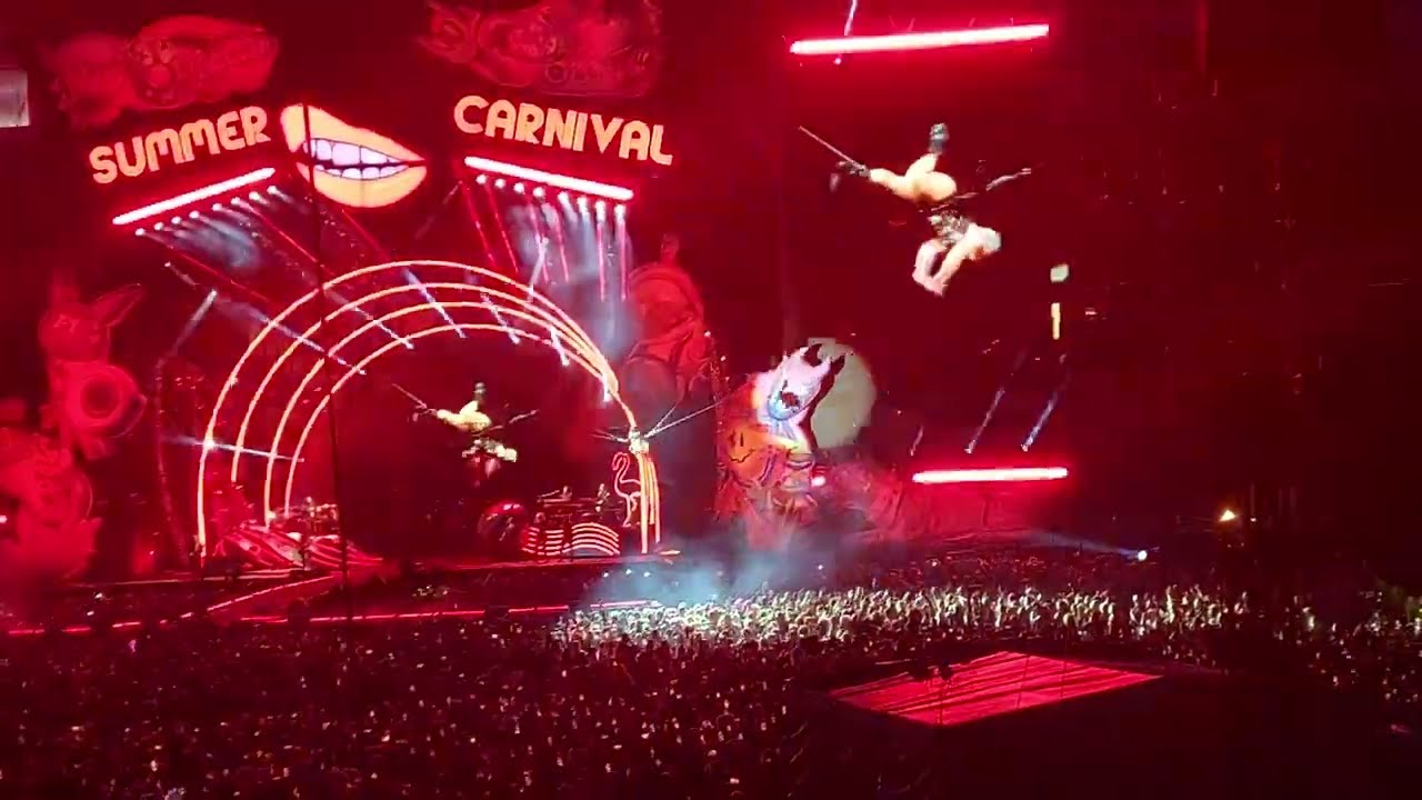 P!NK - So What (Live) (Hampden Park, Glasgow, 29/06/2024)