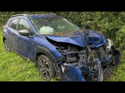 Fixing up a crash damaged Crosstrek