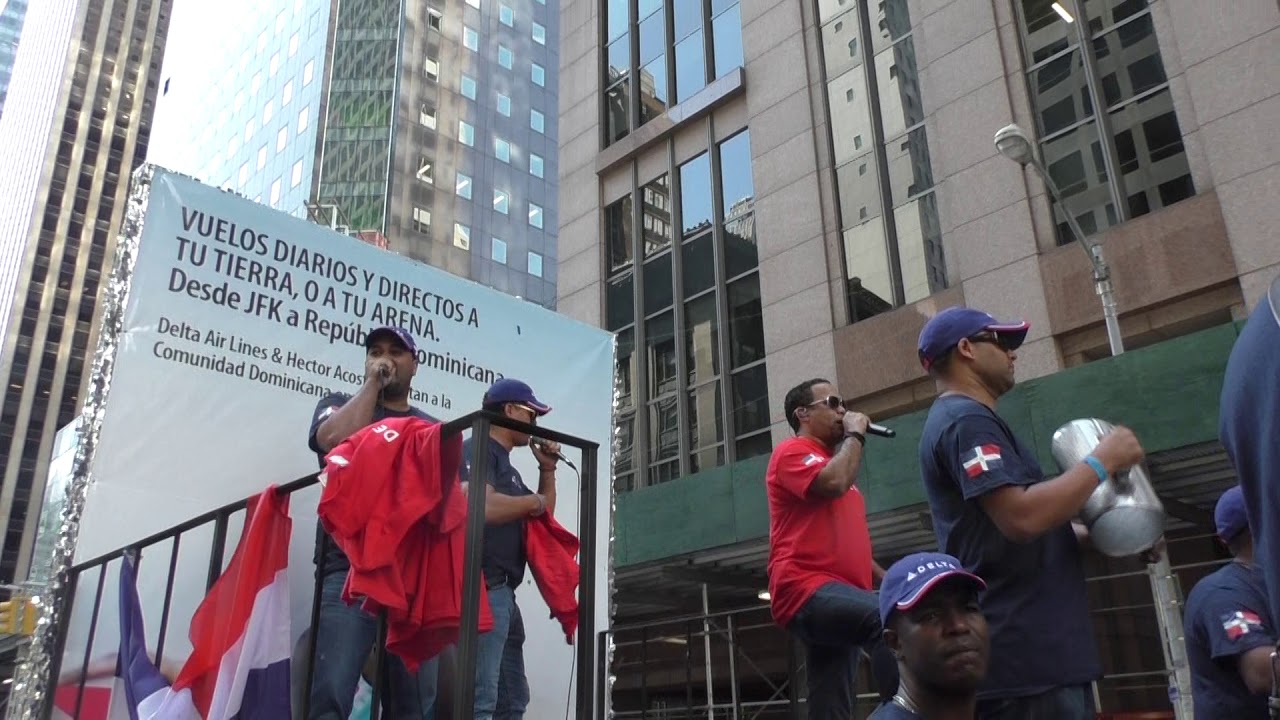 Dominican Day Parade~2017~NYC~Los Toros Band~NYCParadelife - YouTube