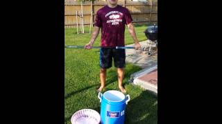 Alex Smith takes the ALS Ice Bucket Challenge