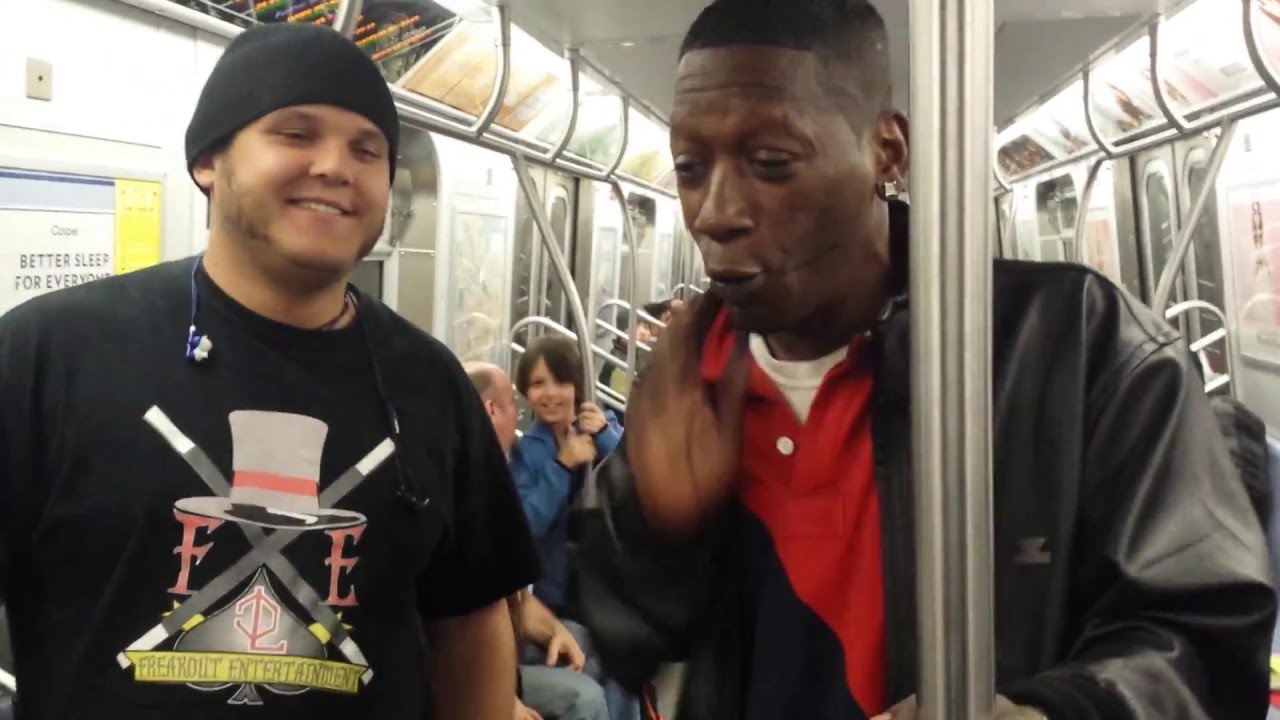 GUY LOSES HIS MIND ON NYC SUBWAY!!