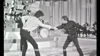 Gigi Proietti presentato da Renato Rascel - Alleluja, brava gente! (1971)
