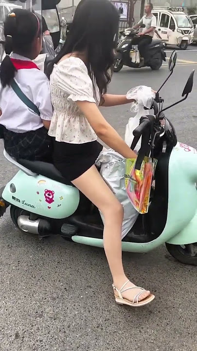Chinese girl stockings