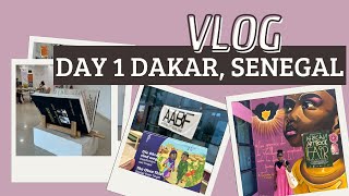 VLOG | Reading Vlog| Reading while traveling | Dakar Vlog | What am reading in Senegal | Book Fair