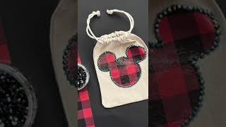 Making custom gift bags here! ❤️ Siser vinyl + my ScanNCutDX + rhinestones. #brandpartner