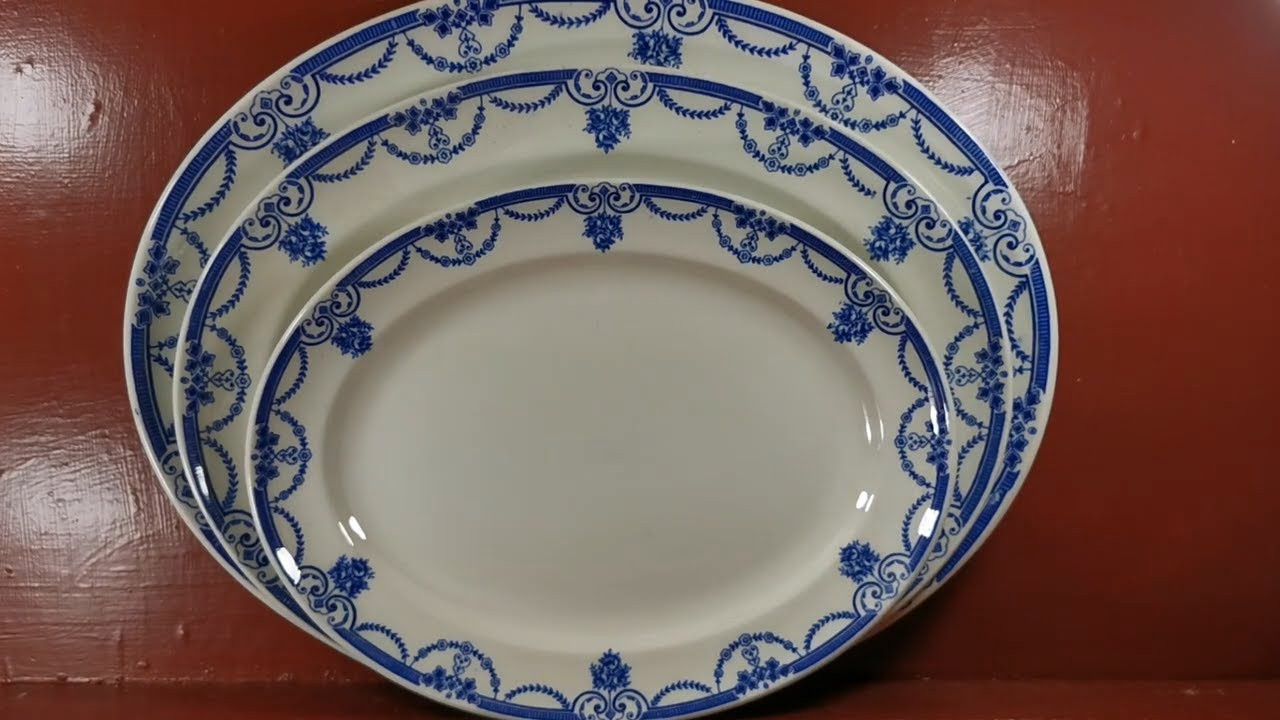 Losol Ware Keeling and Co Evesham Blue and White China Set of 3