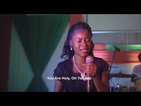 Ndinutu Olemekezeka  Pastor Charles Chayangana Worship Medley