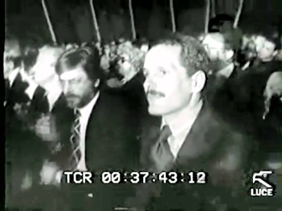 1977 6° Edizione Premio Angelo Rizzoli - YouTube