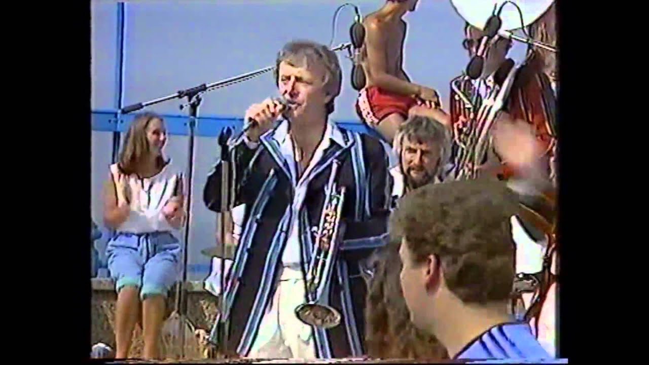 Blue Mags in Llandudno 1983 Part 5 - King of The Swingers