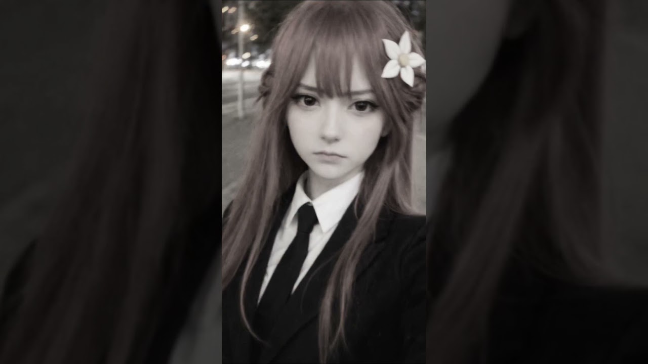 "Mưa ơi mưa đừng rơi chờ mong dáng ai quay về"